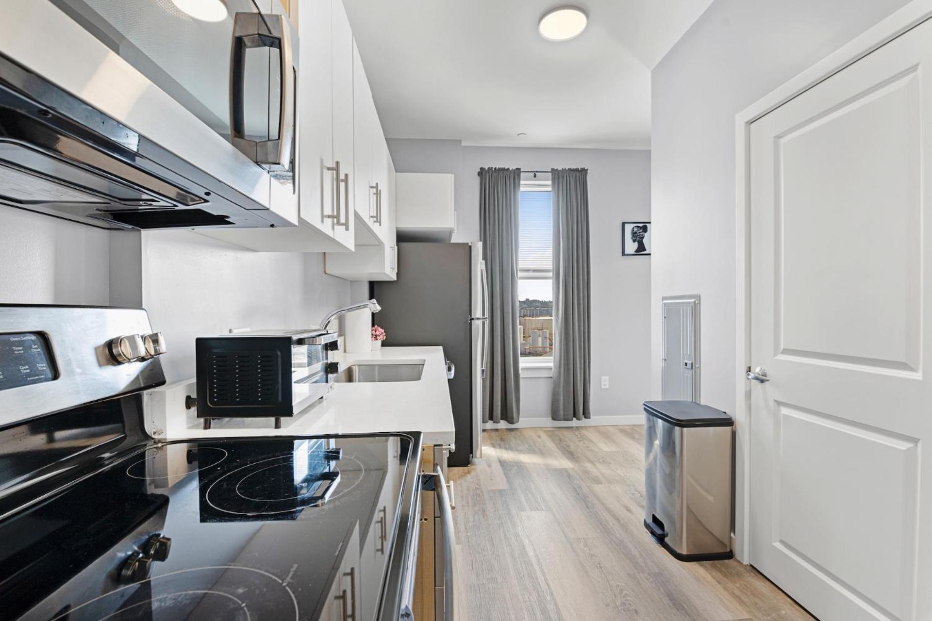Furnished Apartments Near Encore Everett 部屋 写真